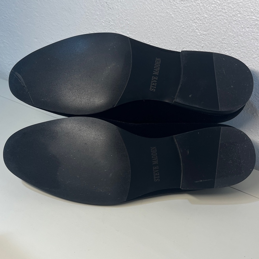 (30) Steve Madden Laight slip on Black Velvet Loafers with Cocktail Embroidery - Picture 3 of 3
